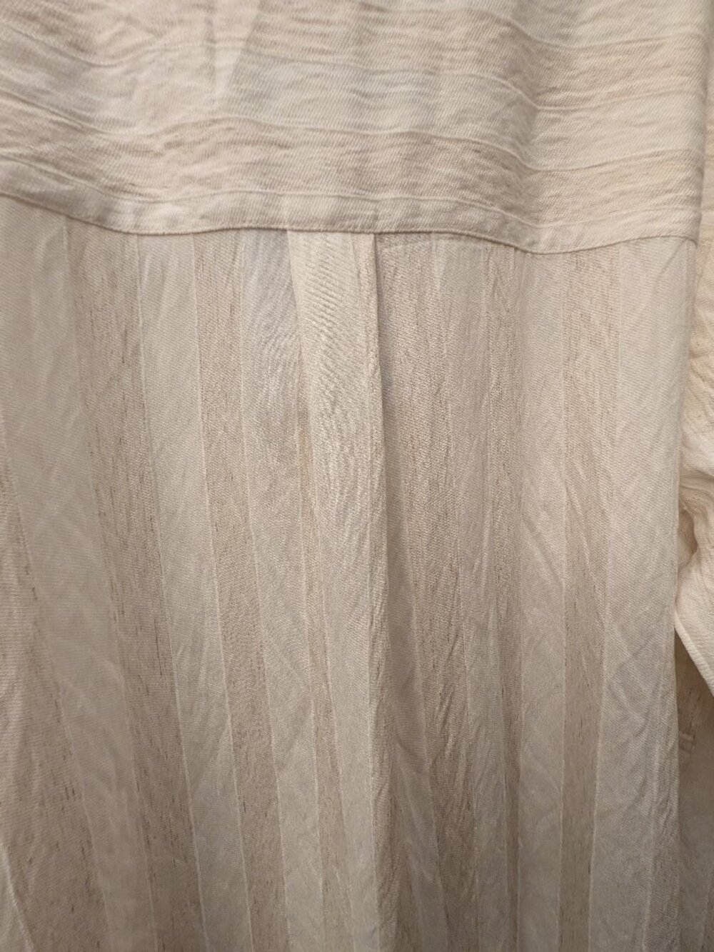 Ladies button down blouse - Picture 3 of 8